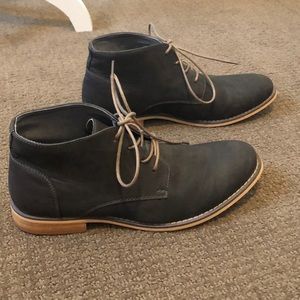 Men’s Charcoal Vegan Leather Boot - Sz 8